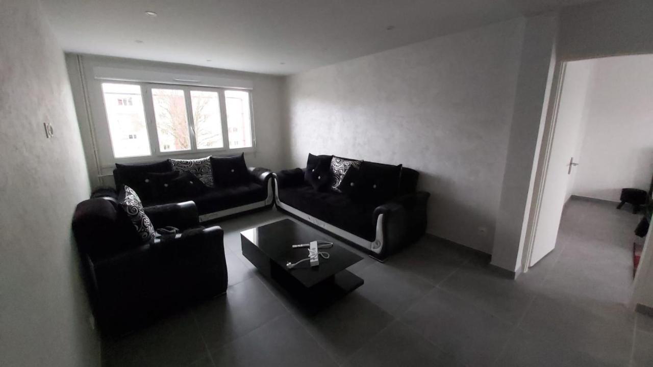 Appartement neuf F3 pour la location Saint-Jean-de-la-Ruelle Extérieur photo